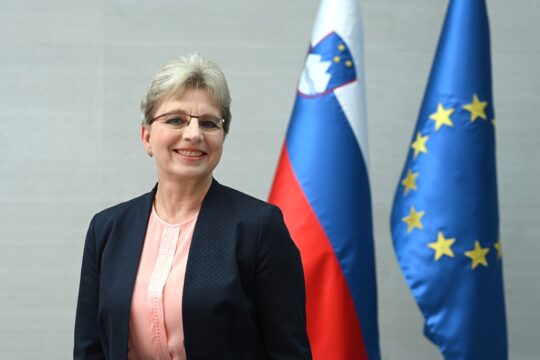 Irena Sinko ministrica